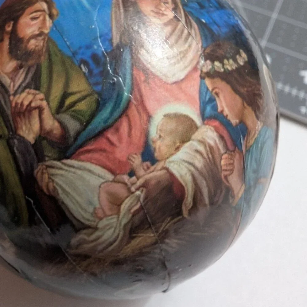 Nativity‎ Christmas Ornaments Needzo Decoupage lot of 3 vintage Holiday hanging